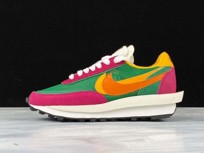 Sacai x Nike LDV Waffle ''Pink Green'' BV0073-301