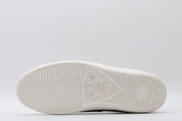 G*u*i low-top sneaker