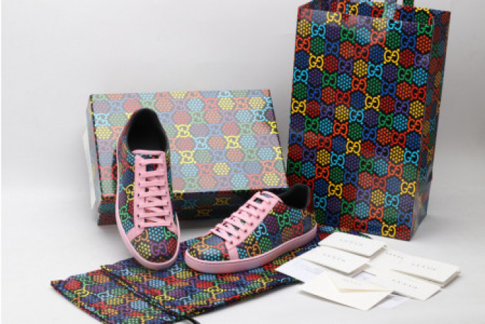 G*u*i ace embroidered low-top sneaker 610085 h2020 1115