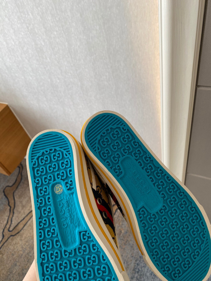 G*u*i tennis 1977 sneaker