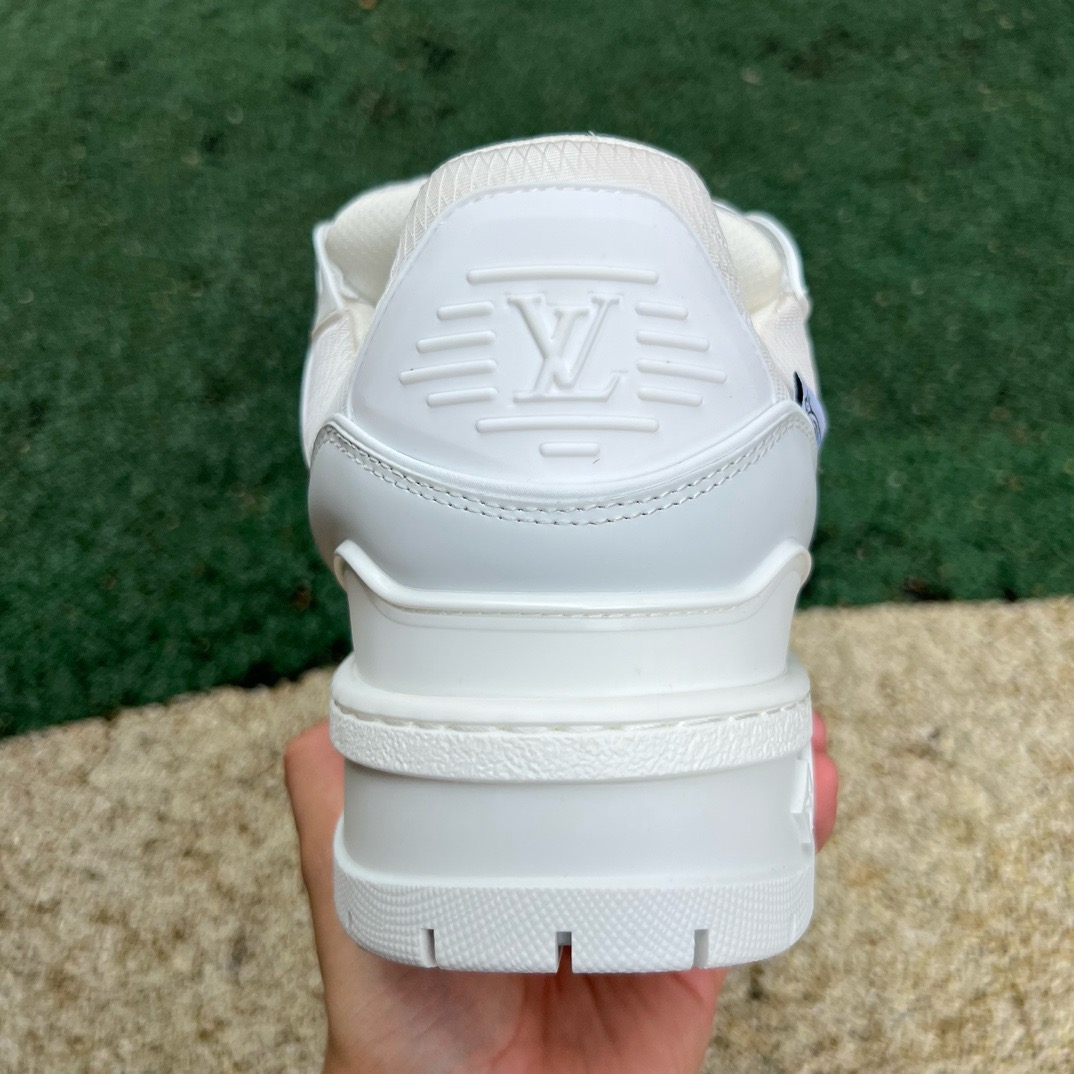 LV TRAINER MAXI White