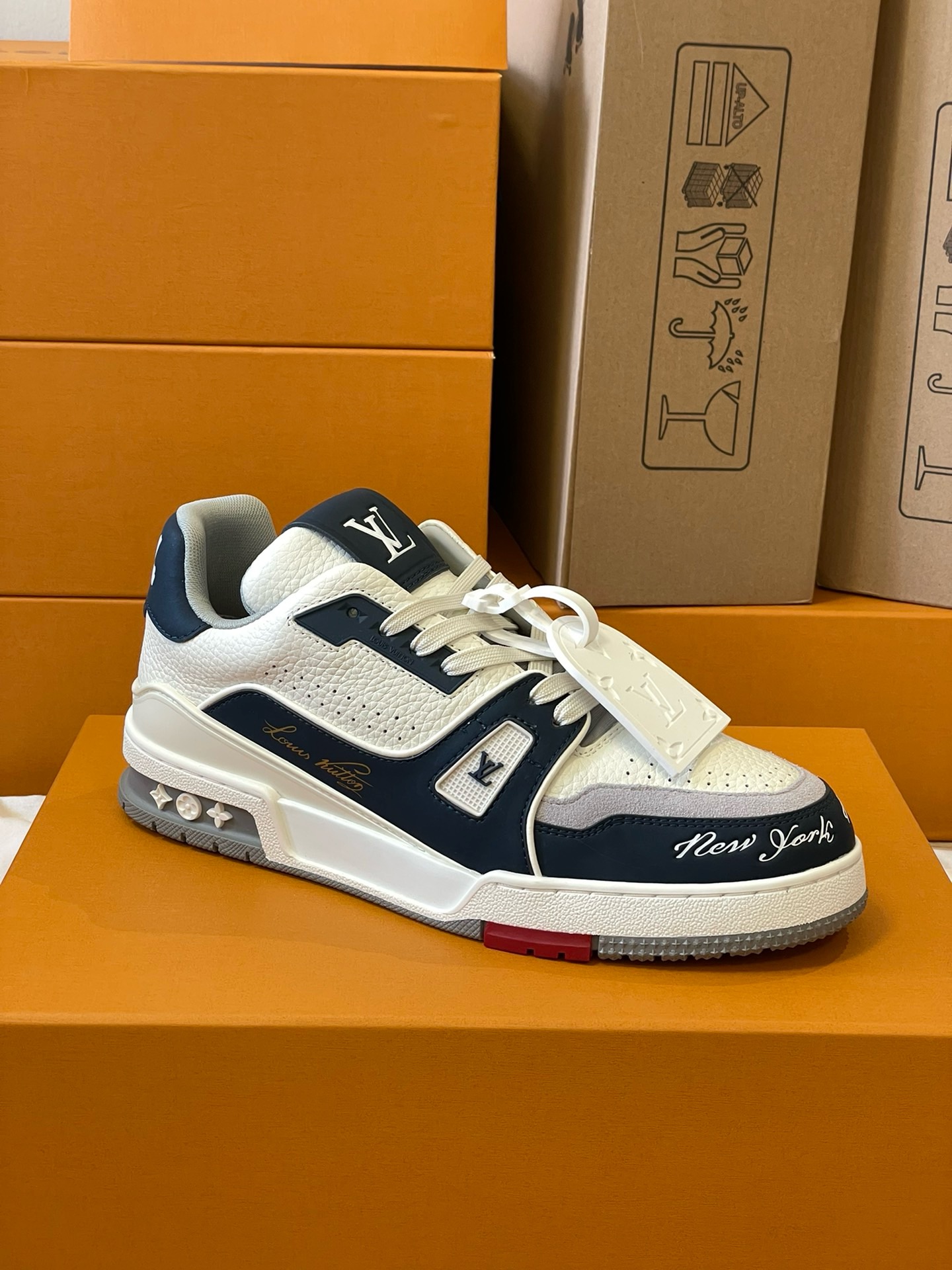 Loui Vuitto TRAINER SNEAKER